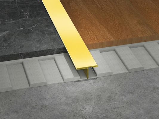 T Shaped Brass Tile Trim 1.8m Ketahanan Korosi Tinggi Tangga Luar Ruangan
