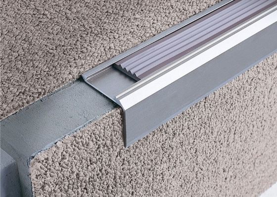 Tutup Cetakan Logam Aluminium Carpet Trim 0.8mm