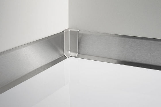 Dekorasi Rumah Papan Dasar Stainless Steel Anodized 2.5m