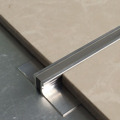 Gerakan Dekoratif Ubin Lantai Bersama Expansion Joint 0.8mm