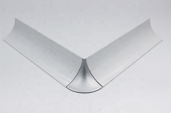 Warna Silver Internal Aluminium Tile Trim Ukuran Kustom