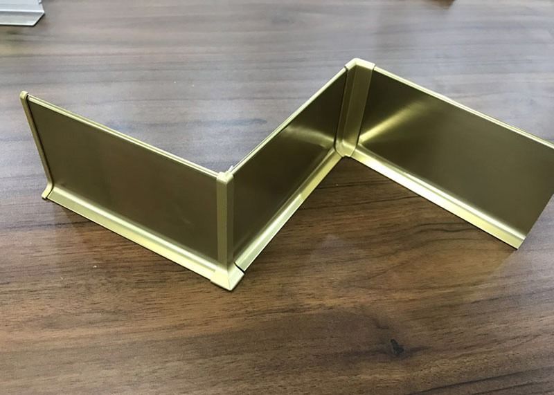 Waterpoof Stainless Steel Klip Di Papan Skirting Papan Skirting Ubin Kamar Mandi