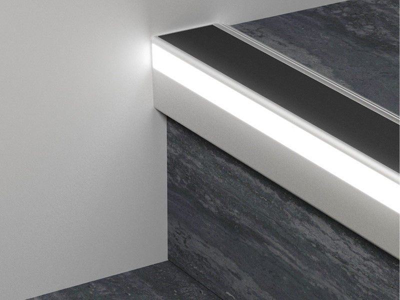Tangga Anti Selip Strip Profil Aluminium LED Profil Ekstrusi Aluminium
